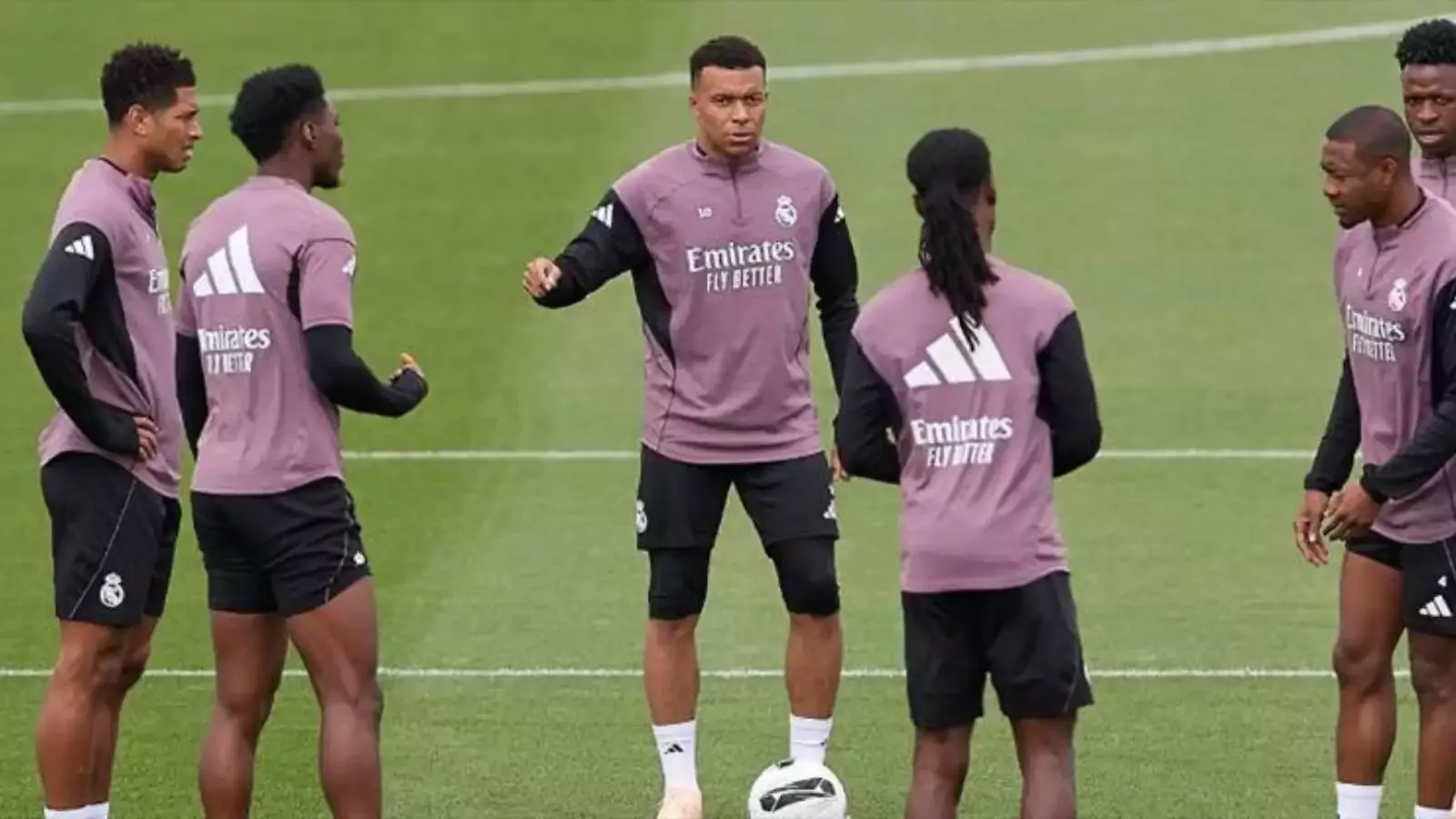 Real Madrid'de Kylian Mbappe krizi artıyor! Antrenmanı terk etti