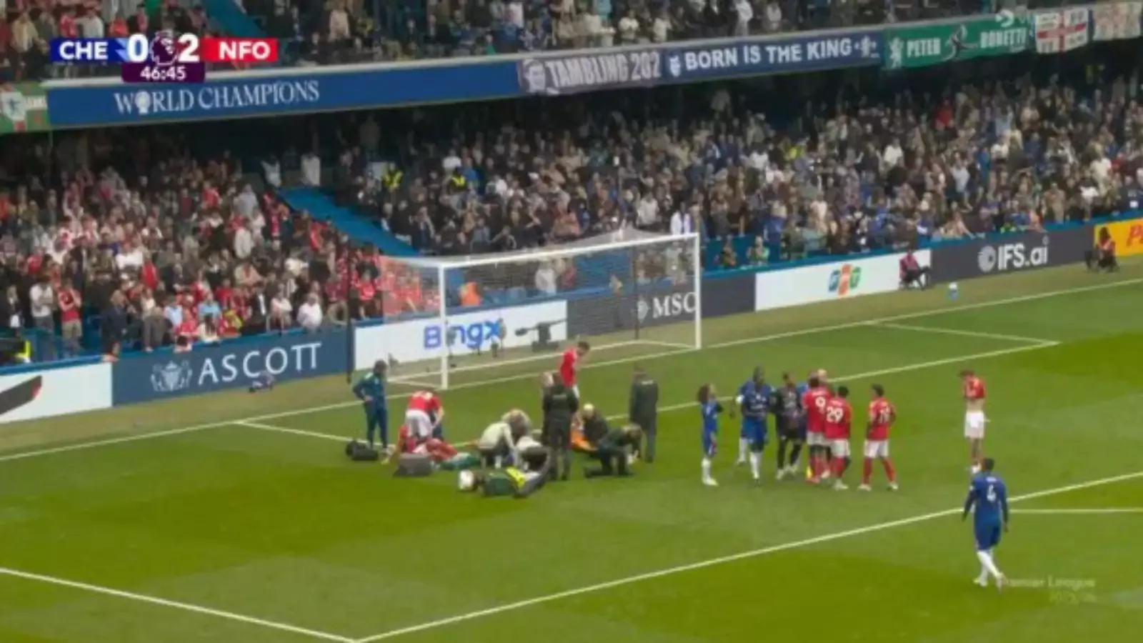 Chelsea’nin genç yeteneği sahada bilincini kaybetti