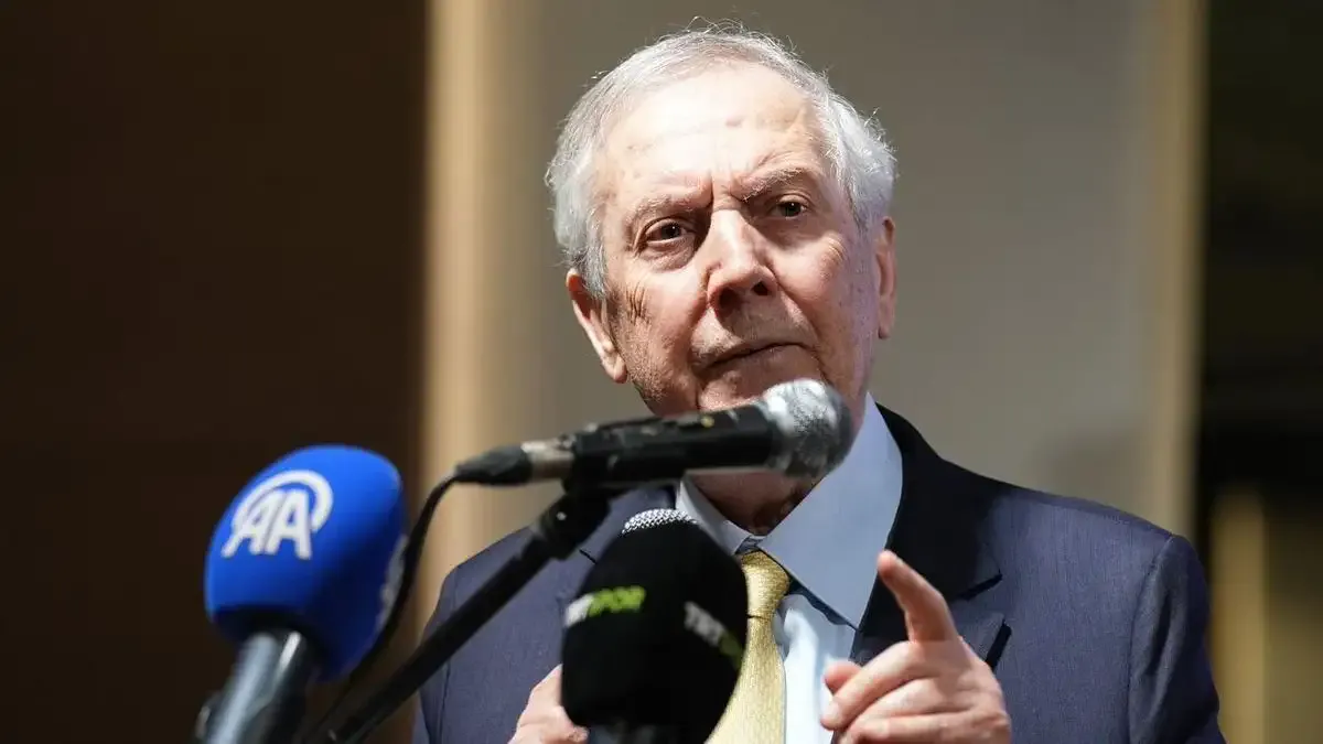 Aziz Yıldırım görüşme yaptıkları golcü ismi açıkladı