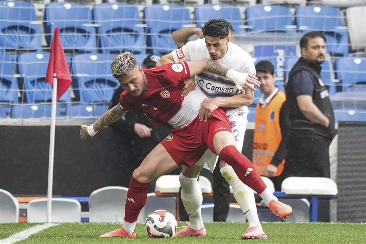 Ayvalıkgücü Belediyespor - 52 Orduspor FK maçı