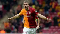 Lukas Podolski futbolu bırakıyor: O maçta veda ediyor...