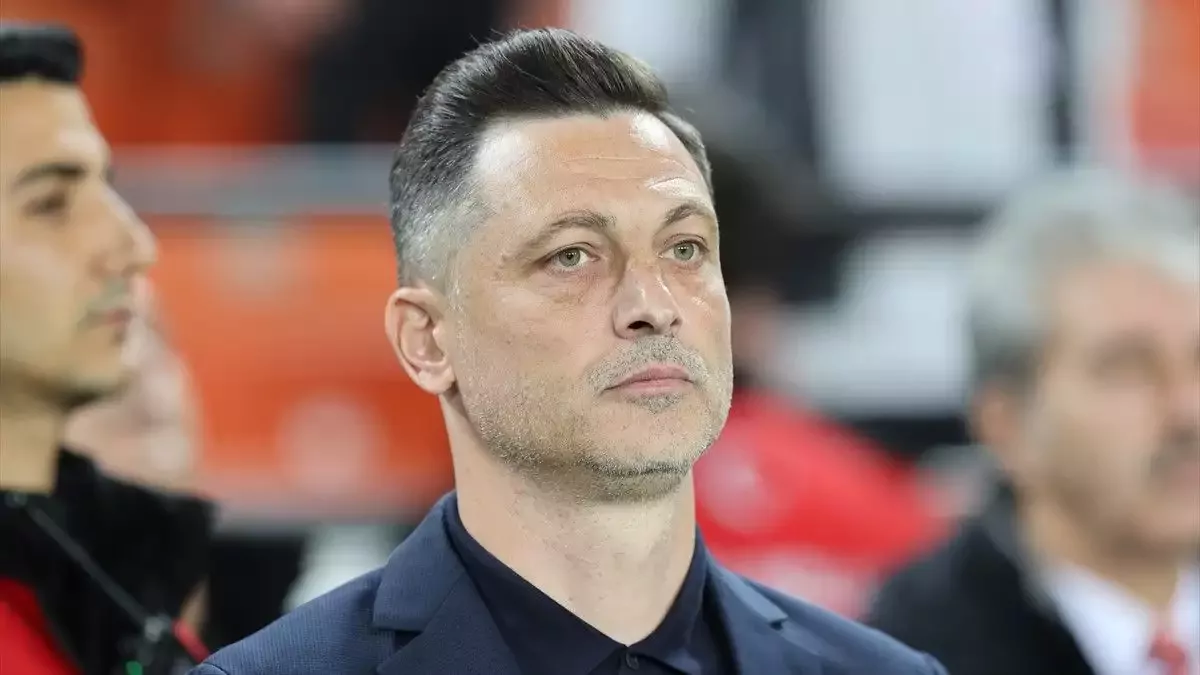 Radoi: "Futbol gerçekten nankör bir oyun"