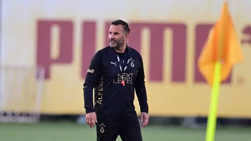 Okan Buruk, Nelsson ve Jelert'in üstünü çizdi!