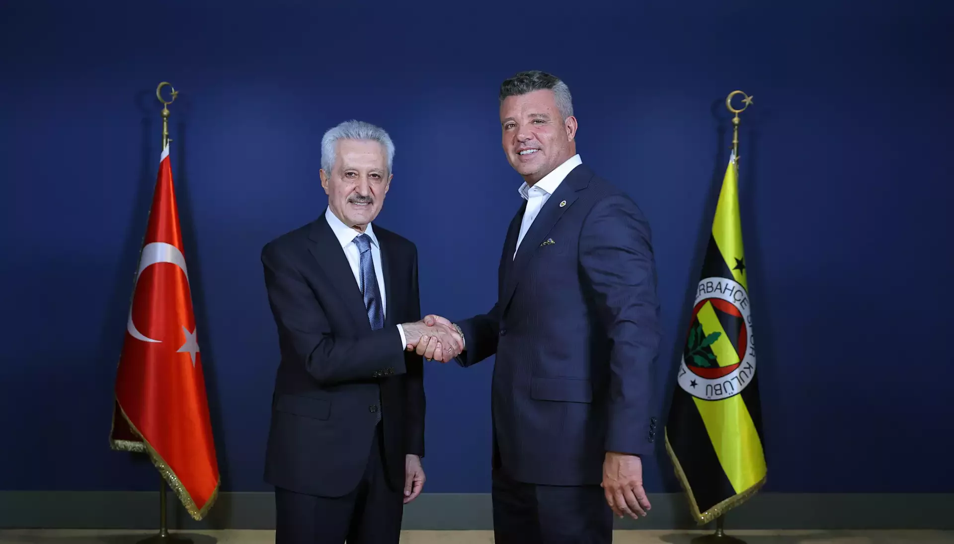 Fenerbahçe, Acıbadem ile sponsorluk anlaşması imzaladı