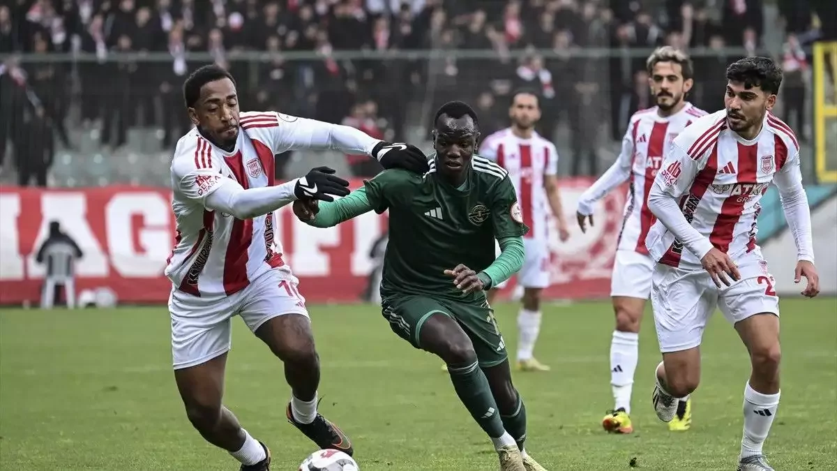 Esenler Erokspor kazanamadı Play-Off finaline kaldı!
