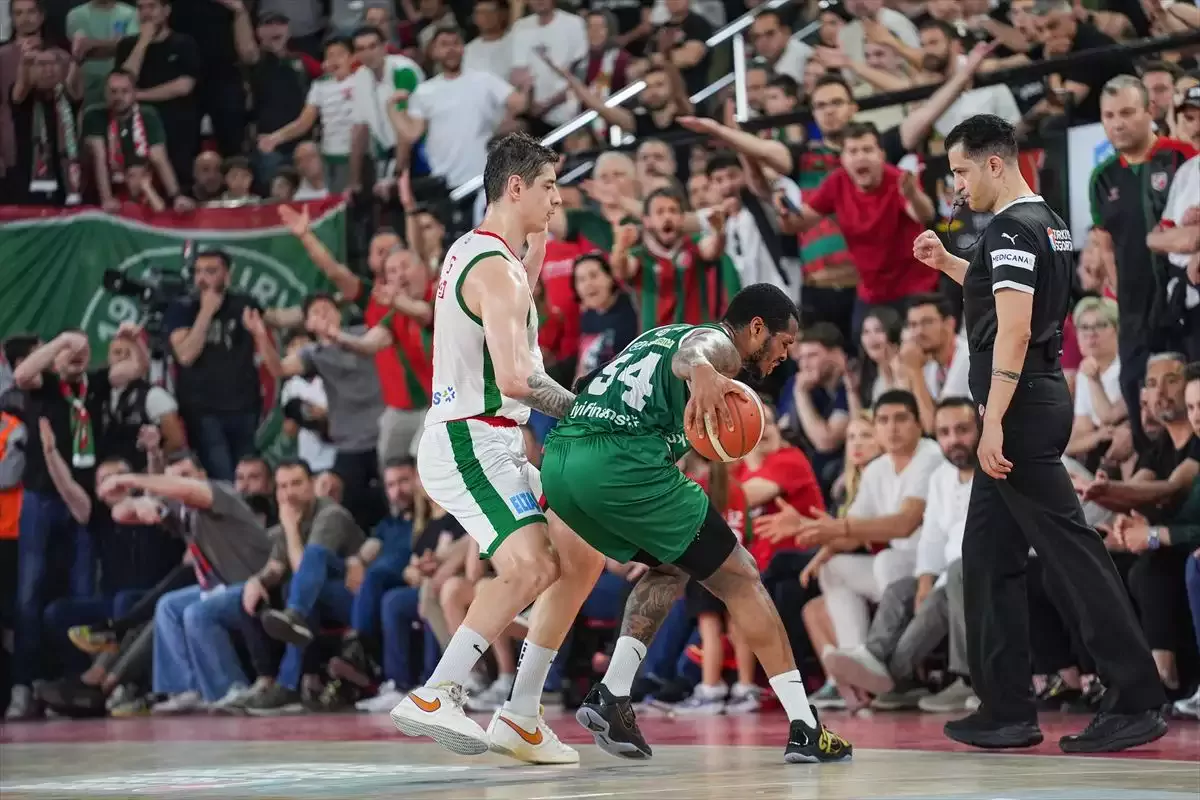 Karşıyaka-Bursaspor