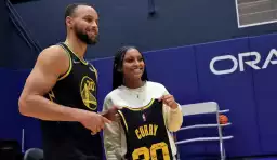 Nesibe Aydın Kadın Basketbol, Jayda Curry'i renklerine bağladı