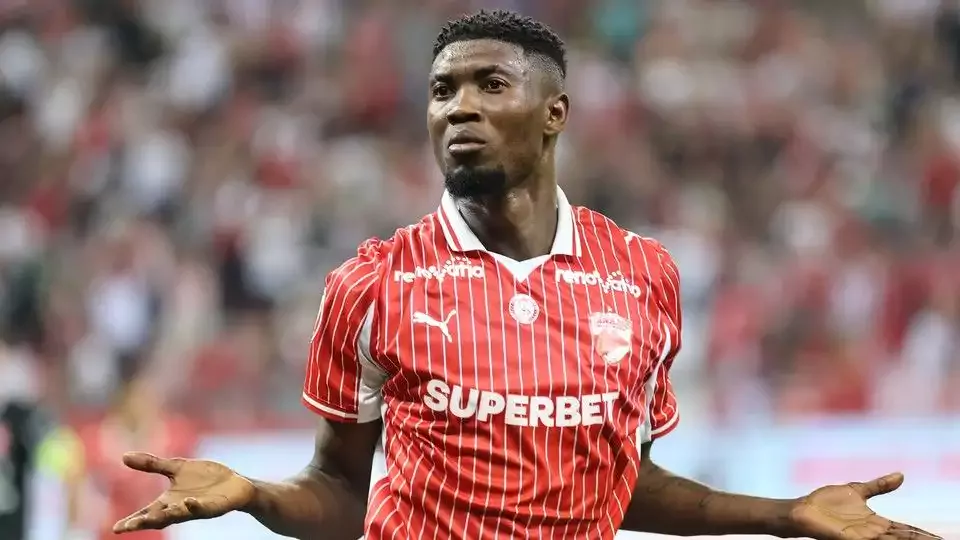 Kocaelispor'a golcü stoper! Transferde hedef Kennedy Boateng
