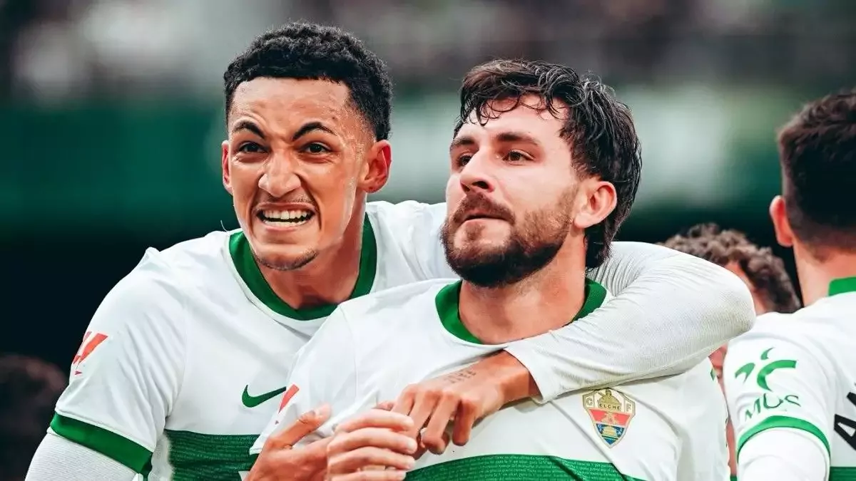 Video | Elche harika golle düşme hattından çıktı!