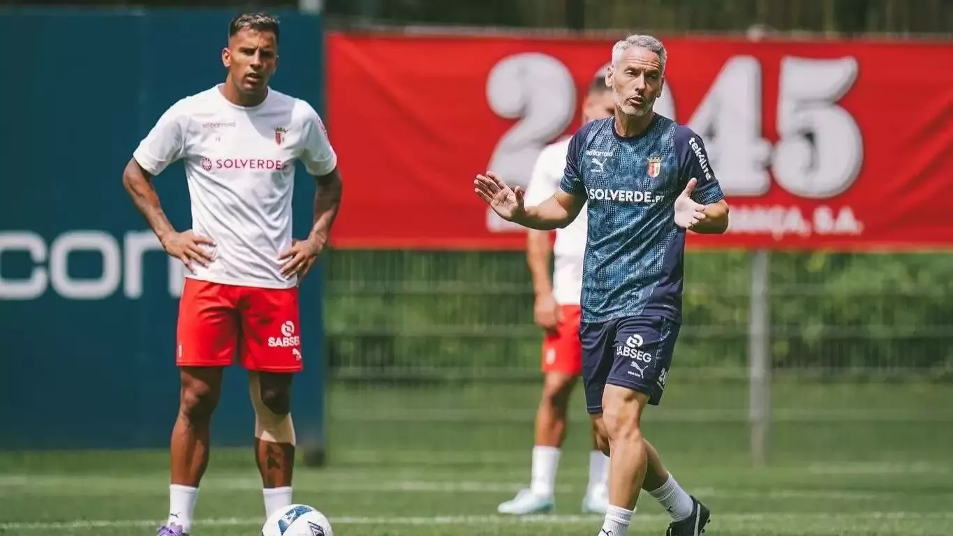Braga Teknik Direktörü Carlos Vicens