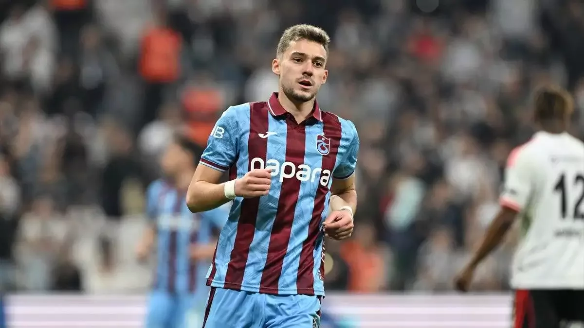 Trabzonspor'dan Ernest Muçi kararı: Teklif yükseltilecek!