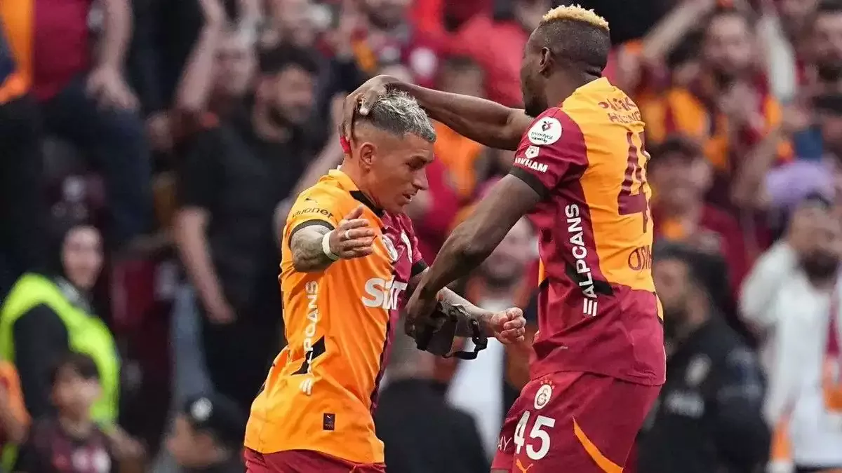 Galatasaray’da Torreira belirsizliği! Apar topar ülkesine gitti