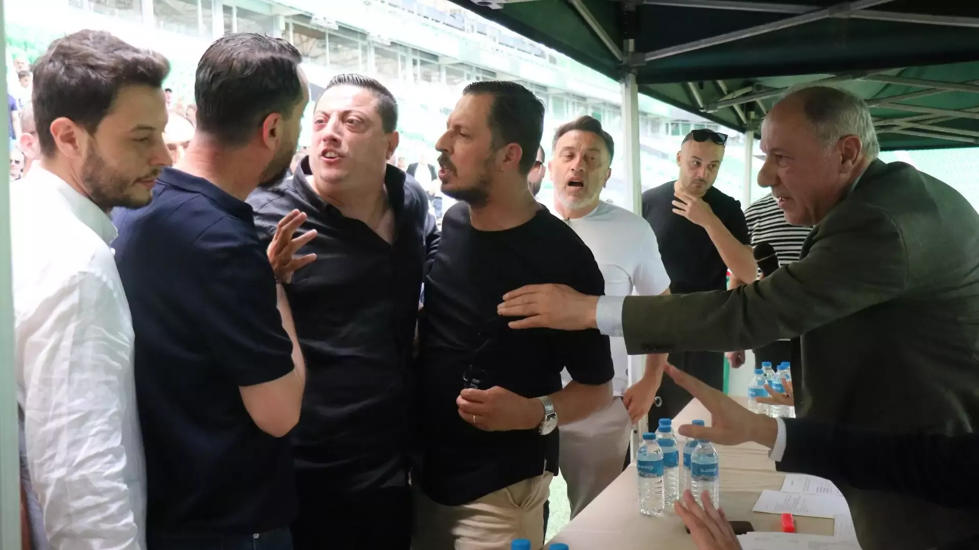 Sakaryaspor'da arbede nedeniyle ertelenen kongre tarihi belli oldu