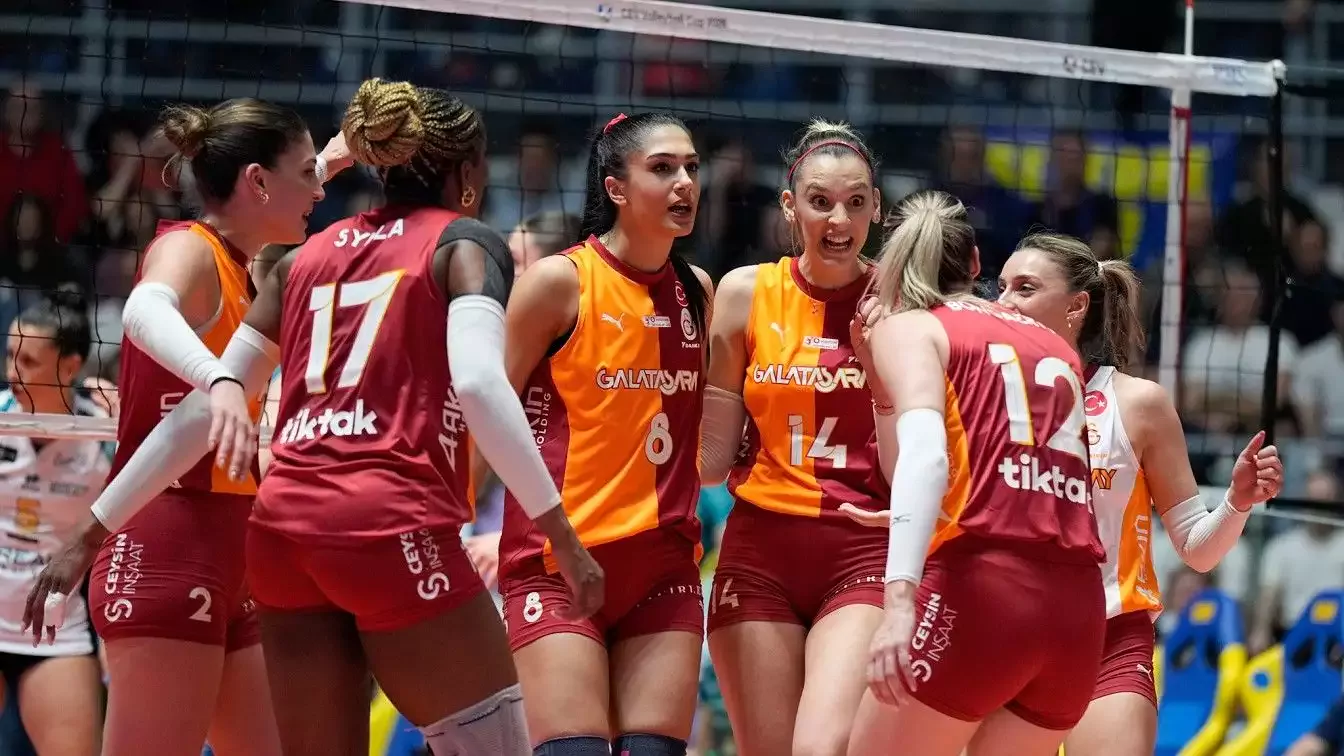 Galatasaray'da 5 oyuncu veda etti
