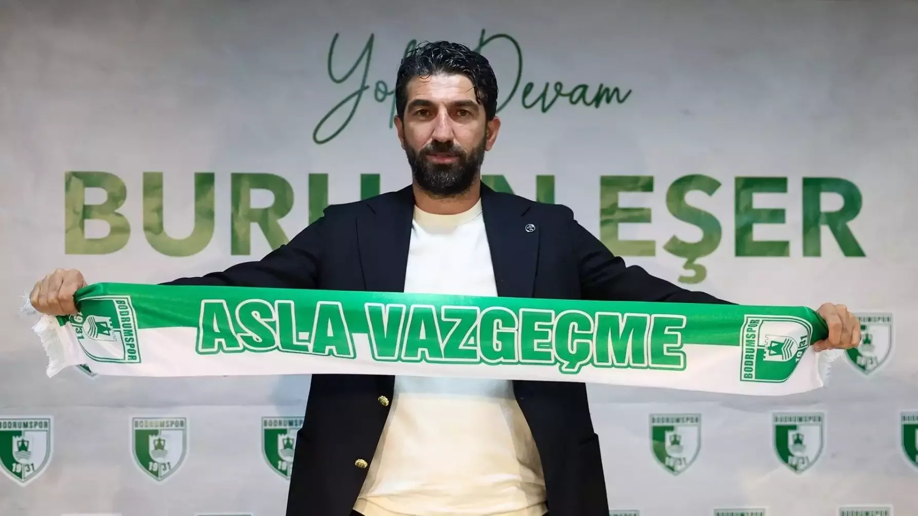 Bodrum FK'dan Burhan Eşer'e yeni sözleşme!