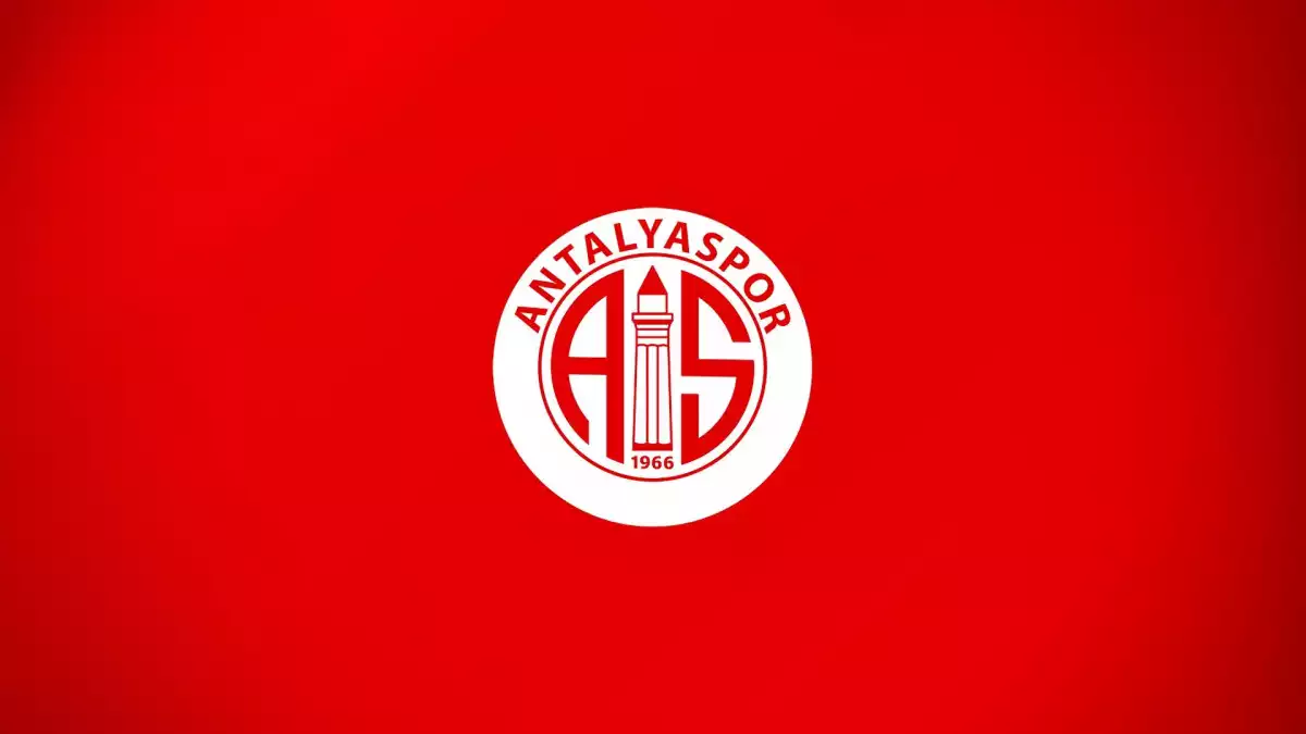 Antalyaspor, yeni teknik direktörüne kavuşuyor! Antalya'ya geliyor