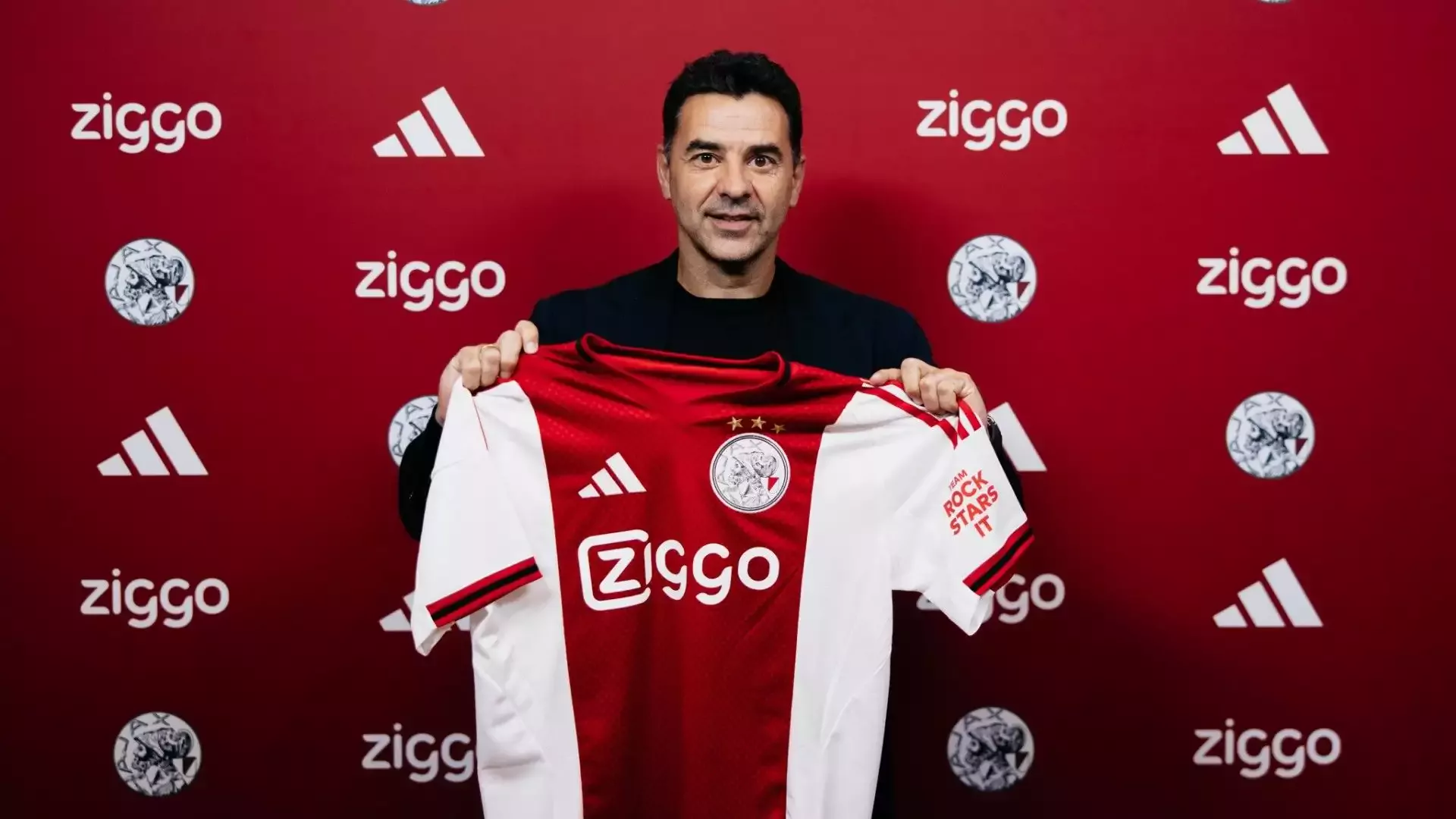Ajax'ın yeni teknik direktörü Michel oldu!