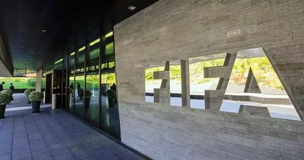 FIFA ve FIFPRO'dan futbolcu sözleşmeleri için devrim yaratacak karar!