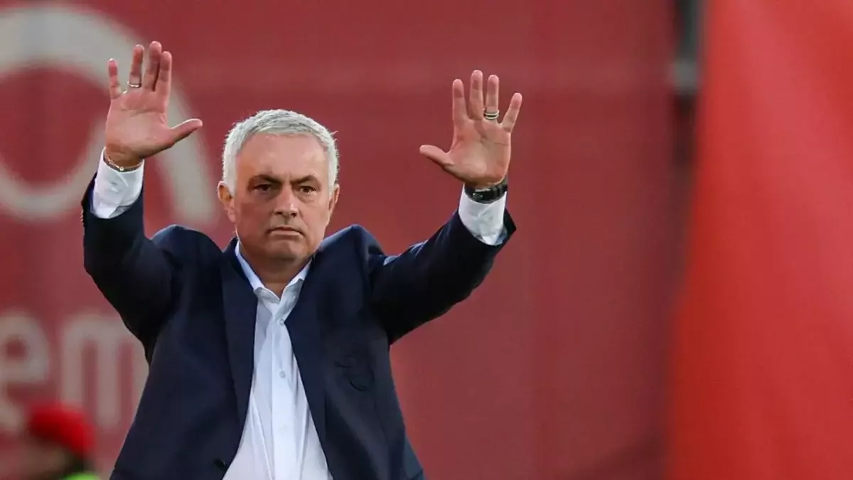 Jose Mourinho resmen Real Madrid'de!