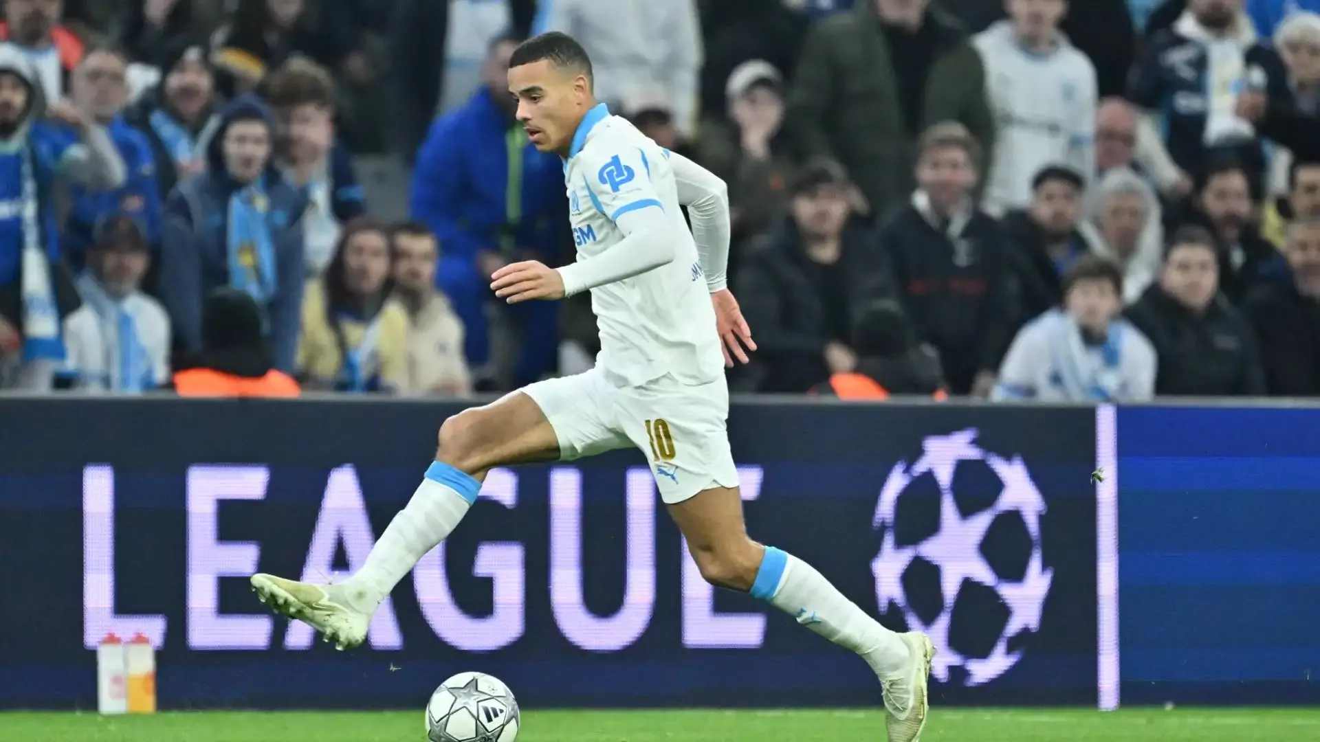 Greenwood transferi bir bilmece! İngiltere'ye dönemiyor...