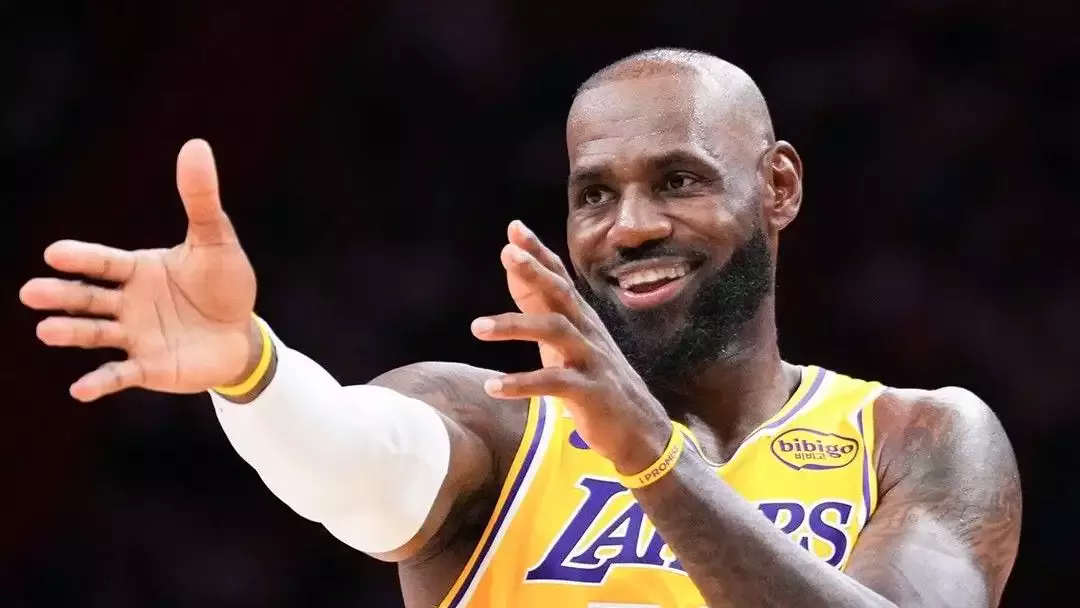 LeBron James, Lakers'tan ayrılıyor