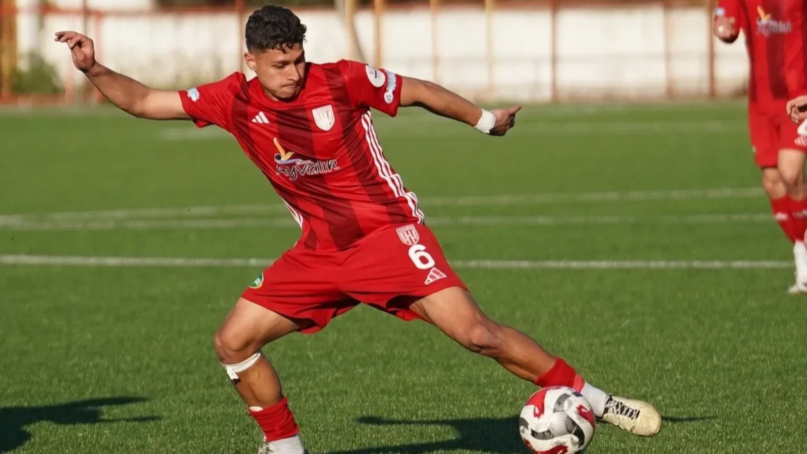 TFF 3. Lig'den Süper Lig'e transfer! Genç yıldız adayı Kasım