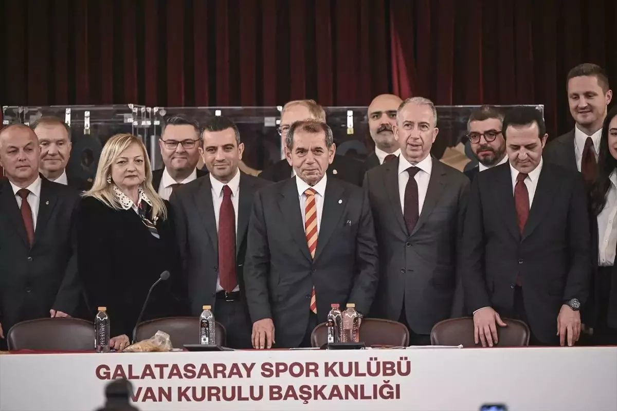 Dursun Özbek
