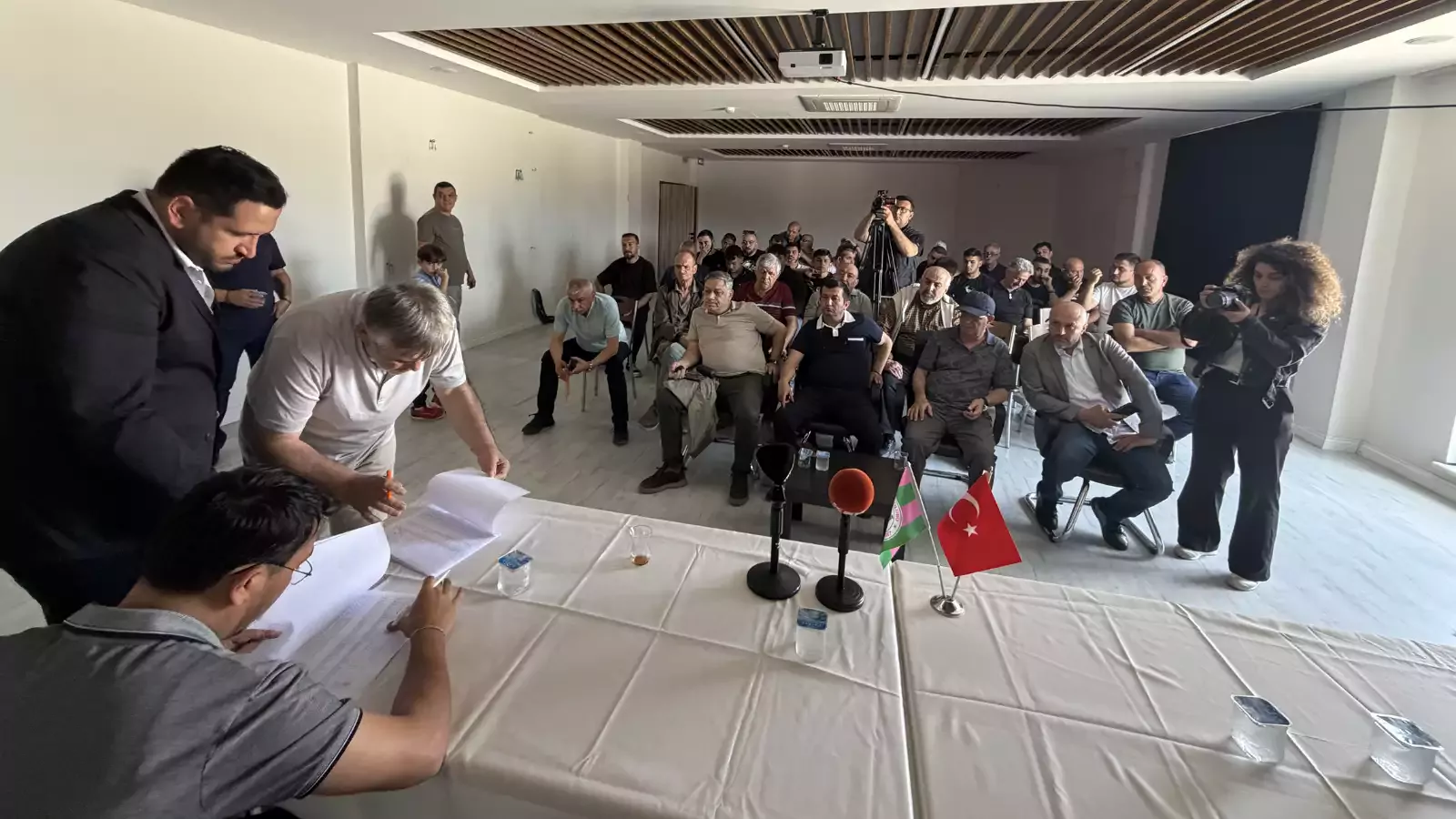 Isparta 32 Spor'da kongre krizi! Aday çıkmadı