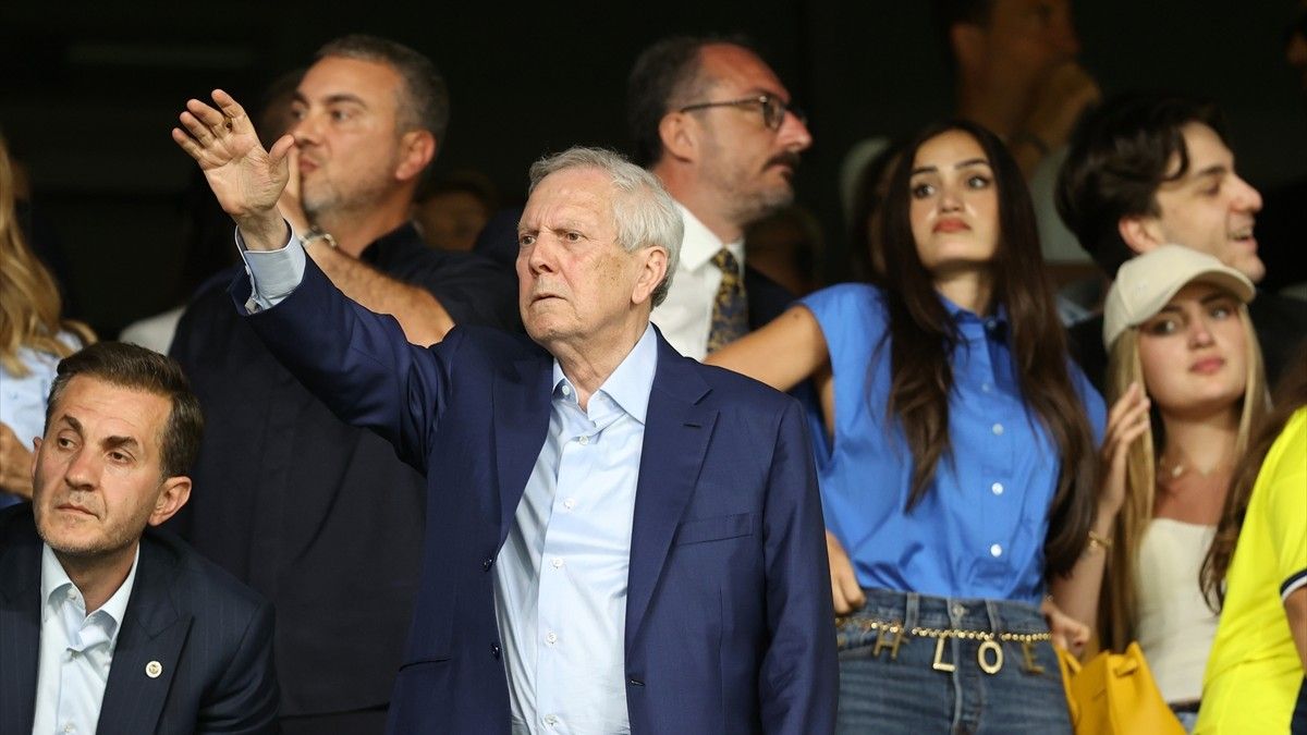 Aziz Yıldırım seçimi kazandı, Fenerbahçe'nin yeni teknik direktörü belli oldu