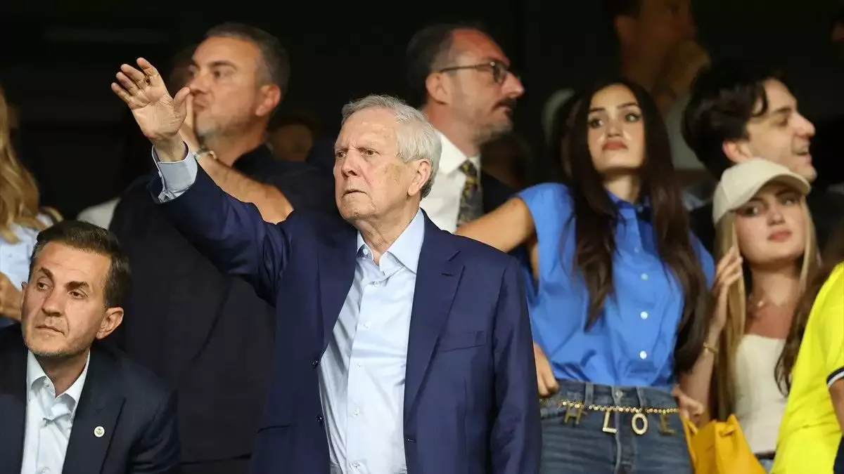 Aziz Yıldırım seçimi kazandı, Fenerbahçe'nin yeni teknik direktörü belli oldu