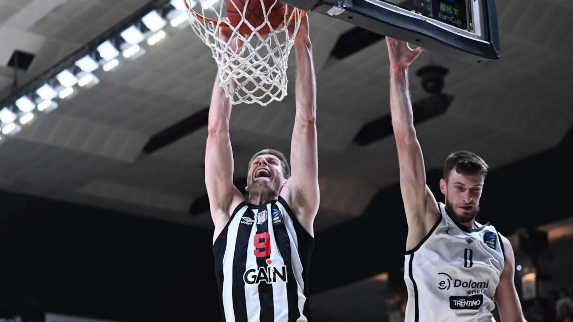 Beşiktaş GAIN deneyimli uzun Conor Morgan ile sözl