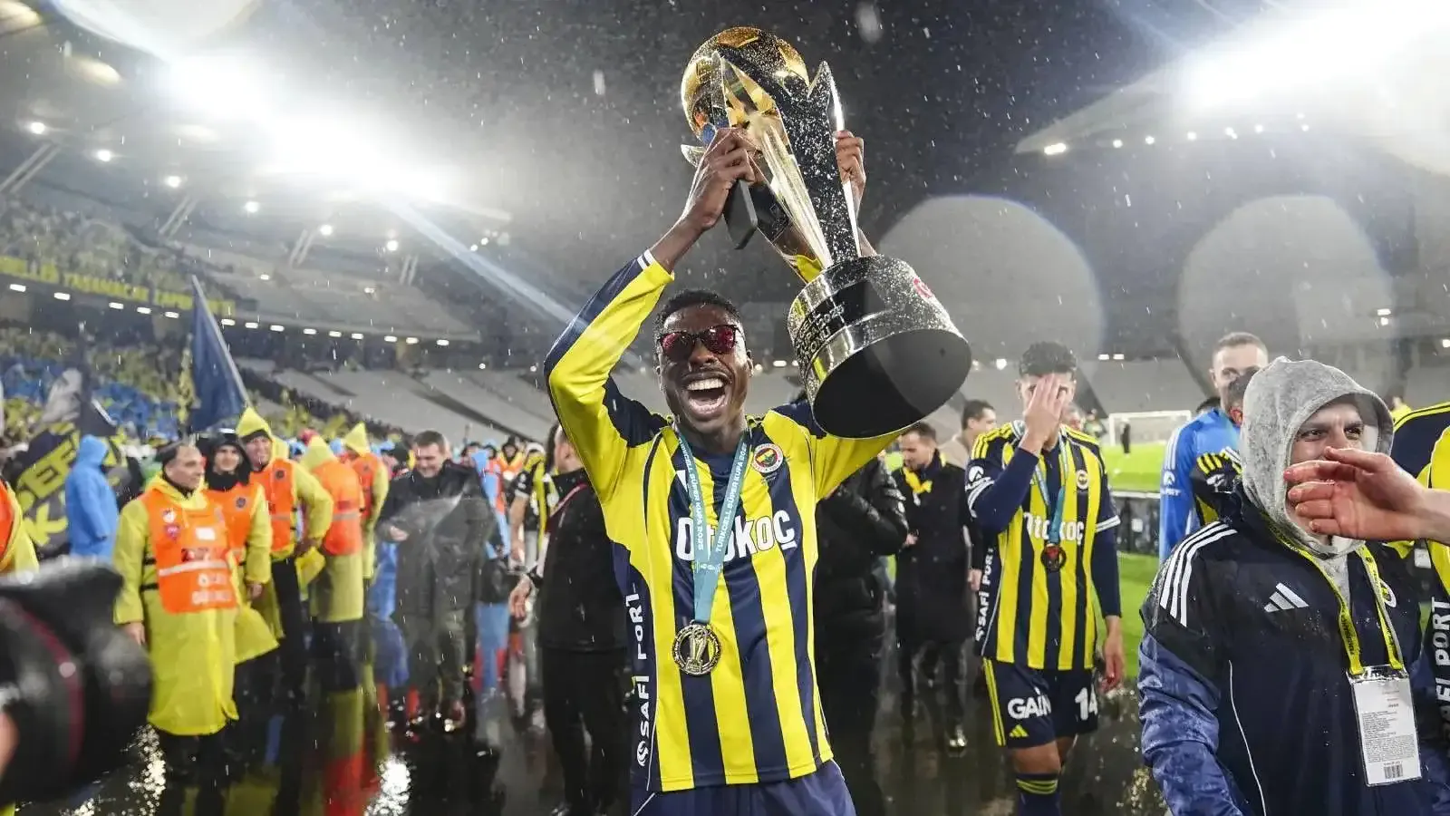 Fenerbahçe'den şaşırtan Musaba kararı: Teklifler...