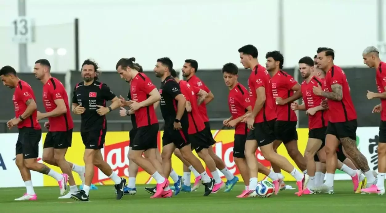A Milli Futbol Takımı, Paraguay maçının hazırlıklarını sürdürdü