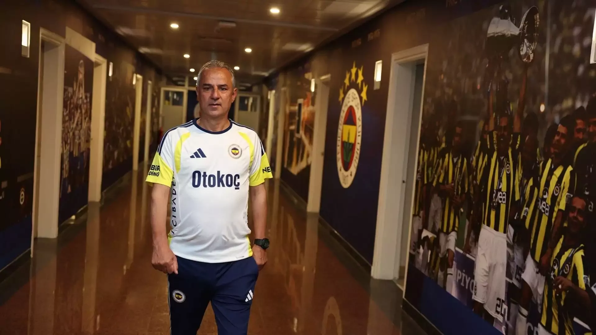 Fenerbahçe'de İsmail Kartal'ın ekibi belli oldu!