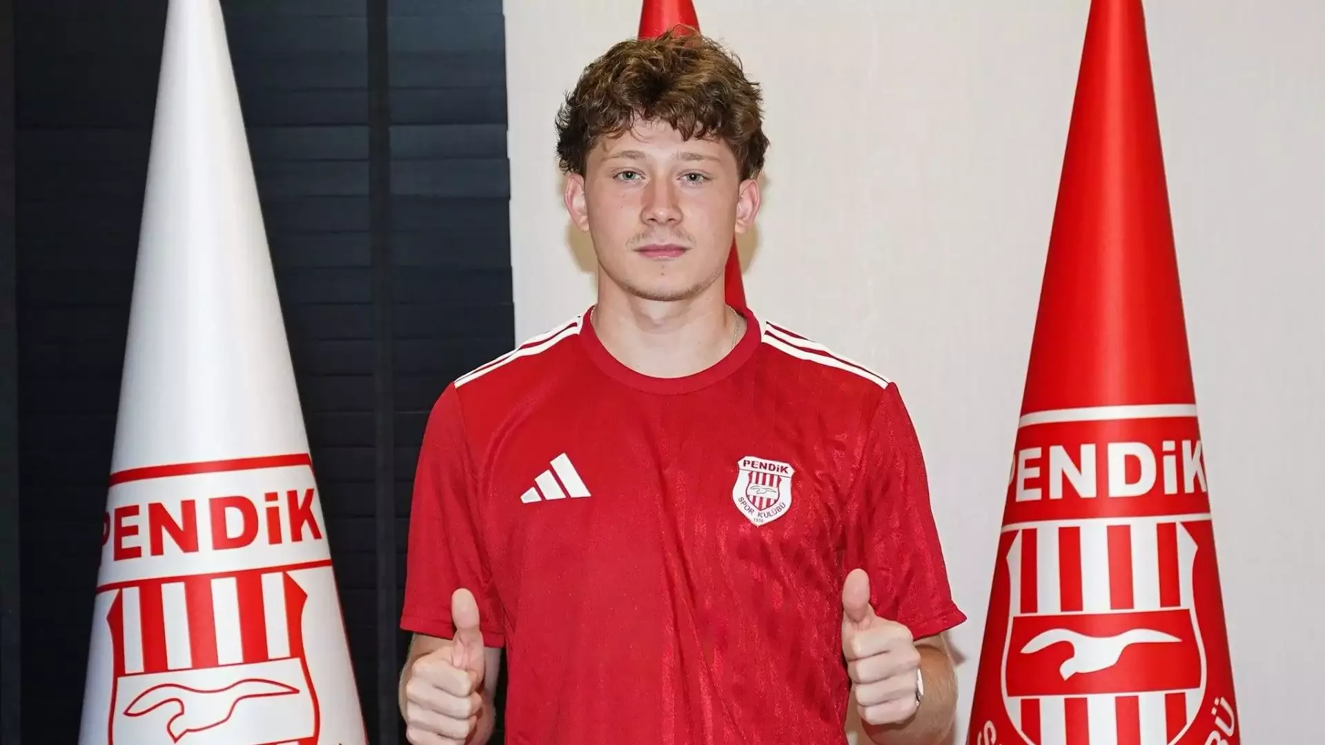 Pendikspor'a Trabzonspor'dan sağ kanat! İmzalar atıldı...