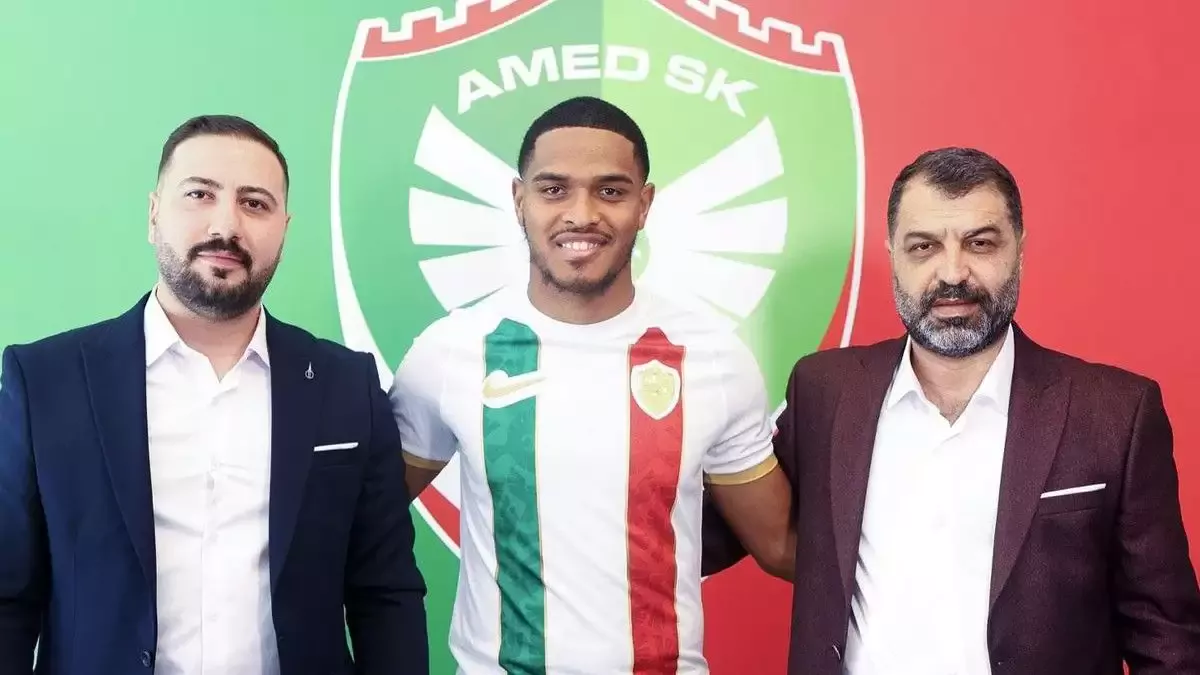 Amedspor transferde durmuyor! Bir sürpriz isim daha duyuruldu