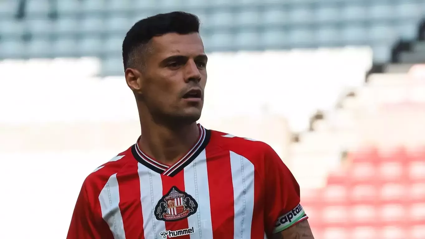 Beşiktaş'ta Xhaka sesleri! Serdal Adalı kolları sıvadı