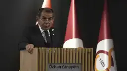 Dursun Özbek'ten transfer mesajı! "En güzel takımı kuracağız"