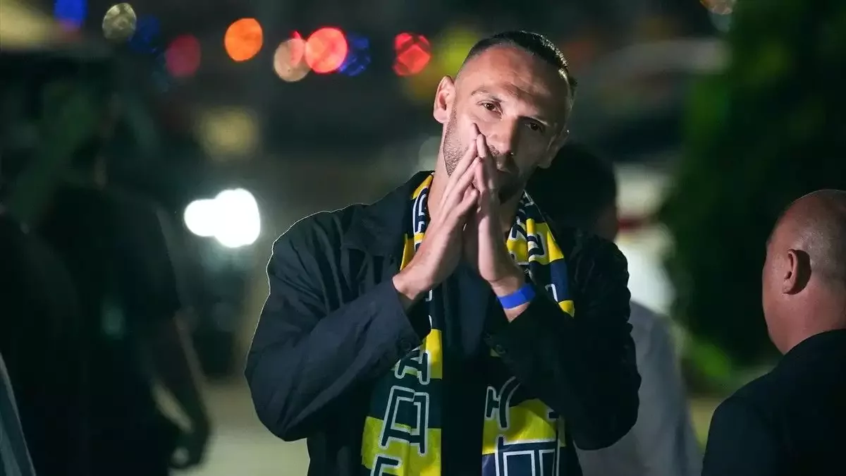 Fenerbahçe'de Vedat Muriqi'nin ardından ikinci transfer bombası Süper Lig'den!