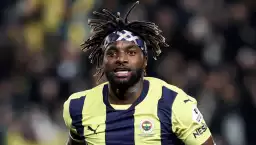 Fenerbahçe'nin eski futbolcusu Allan Saint Maximin Fransız ekibi Lens'ten ayrıldı