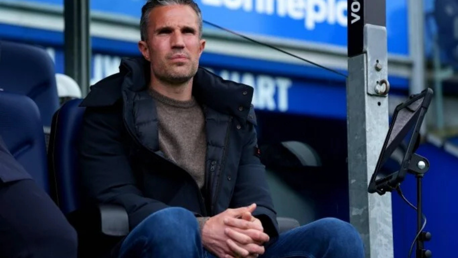 Feyenoord'da şok ayrılık! Robin van Persie ile yollar ayrıld