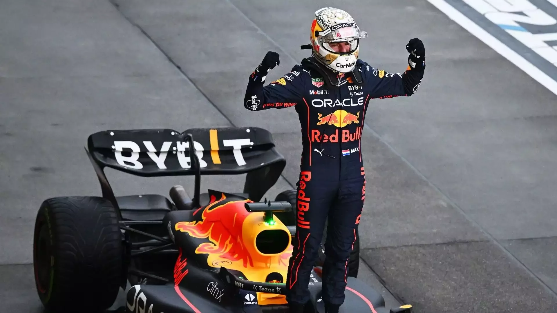 Max Verstappen ile McLaren arasında ilk temas! Formula 1'de transfer iddiası