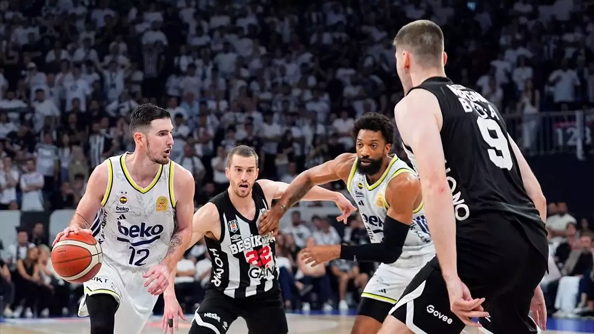 Fenerbahçe'de Nando De Colo kariyerini noktaladı!