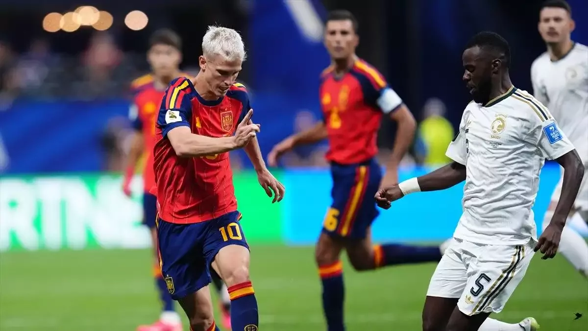 İspanya'dan Suudi Arabistan'a gol yağmuru!