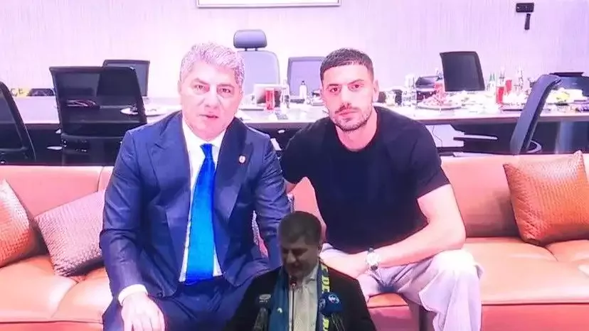 Fenerbahçe Başkan Adayı Hakan Safi ve milli futbolcu Merih Demiral