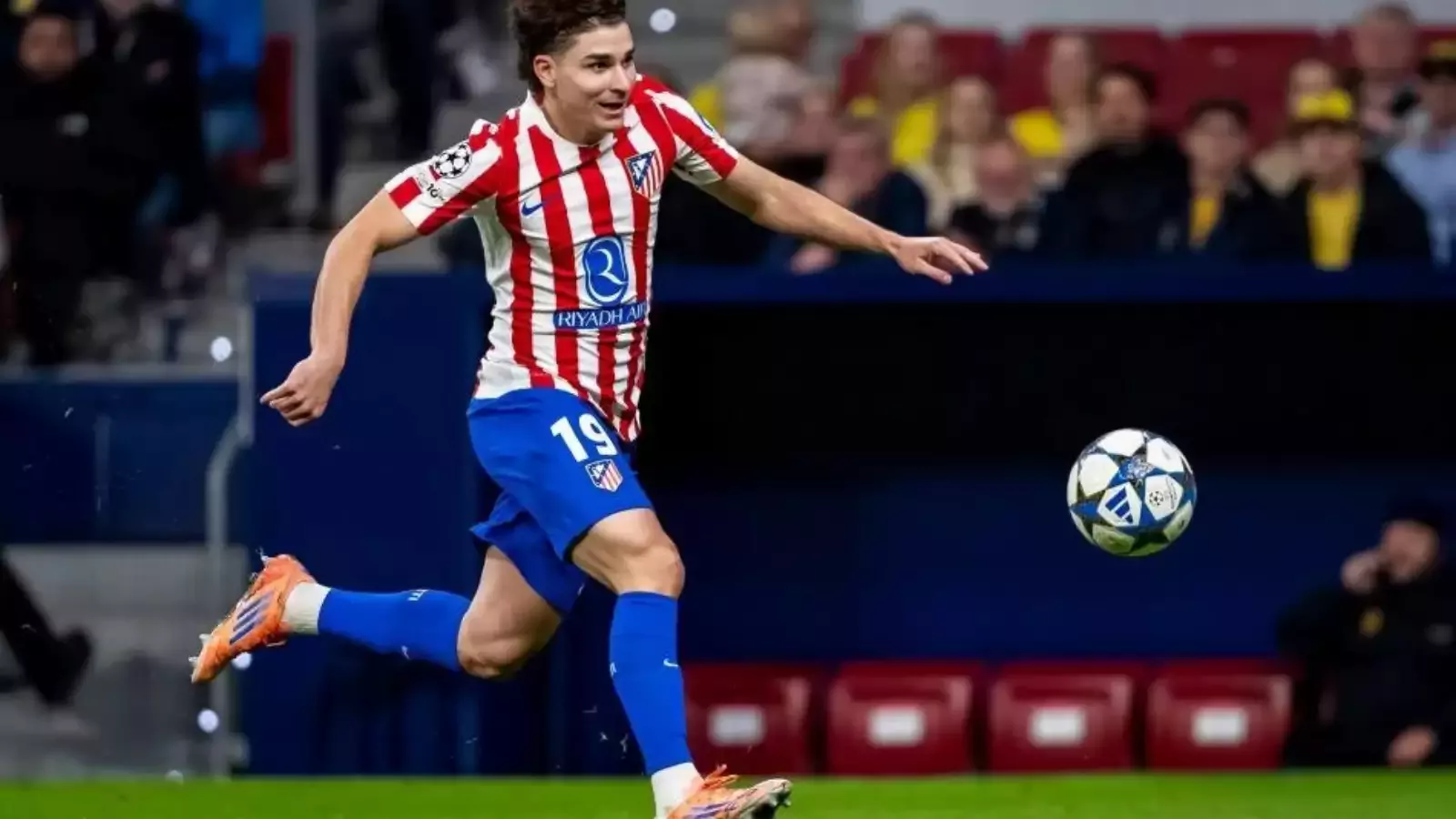 Julian Alvarez krizi! Atletico'dan Barcelona'ya FIFA tehdidi