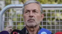 Fenerbahçe'nin yeni teknik direktörü olması beklenen Aykut Kocaman'ın ekibinde 4 eski futbolcu olacak