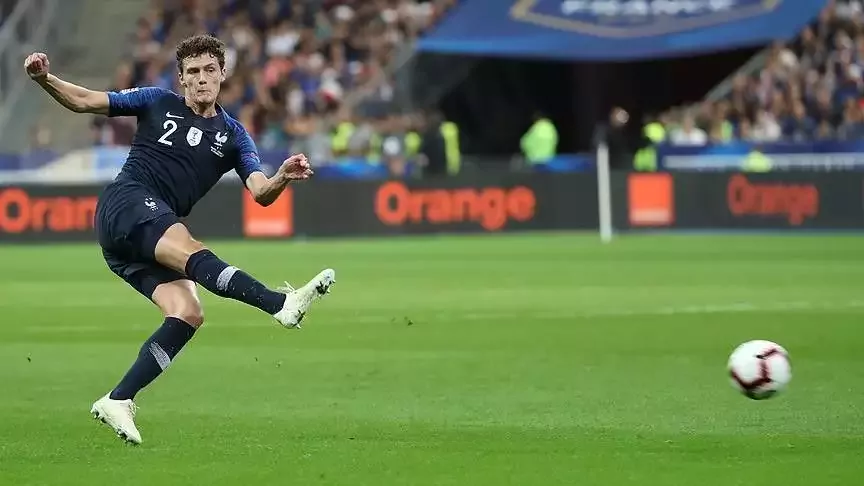 Beşiktaş, Benjamin Pavard için harekete geçti