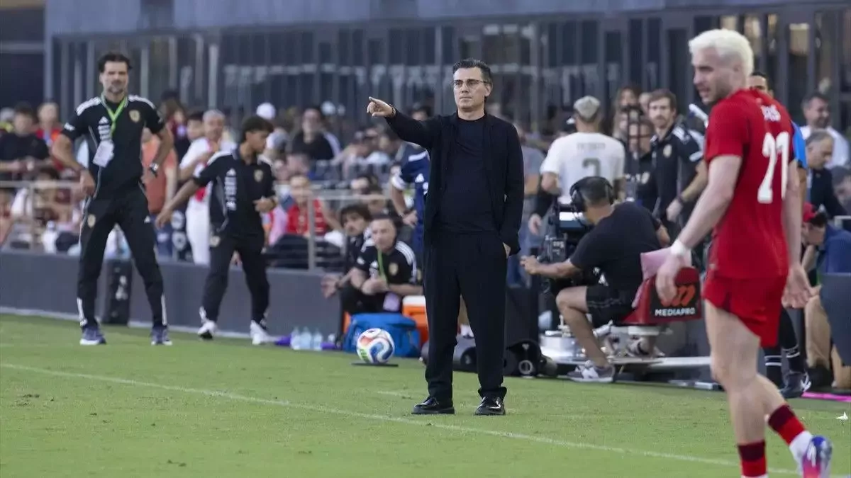 Transfer iddiaları A Milli Takım'ı etkiliyor mu? Montella'dan cevap