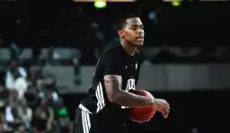 TOFAŞ, ABD'li basketbolcu Shavar Reynolds'ı kadrosuna kattı